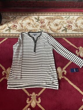 Chaps Women’s Long-Sleeve Striped Henley in Cream and Black